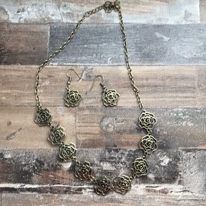 Floral Gold necklace set